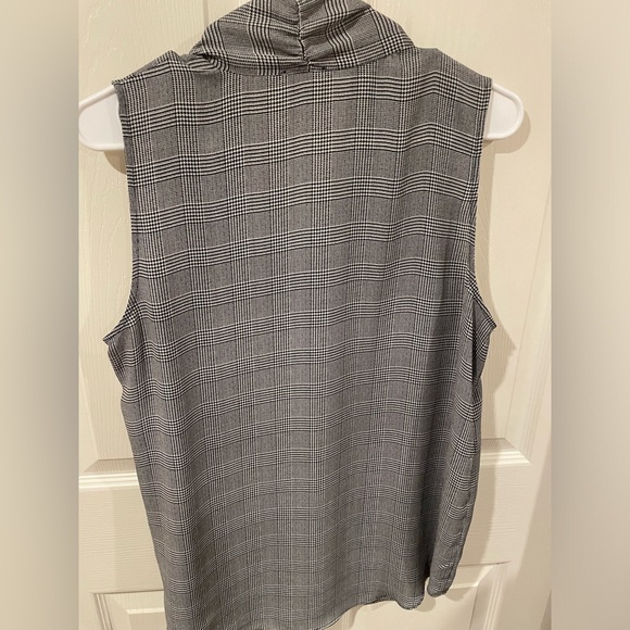 Ann Taylor size L top - Picture 4 of 5